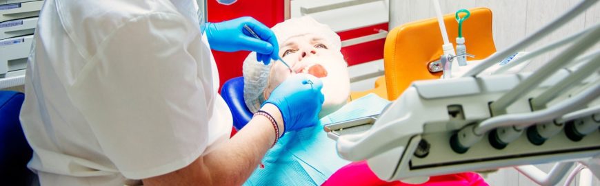 Болит зуб под пломбой – вариант нормы или повод обратиться к врачу?