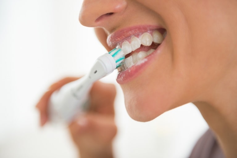 Способы устранения зубного налета
