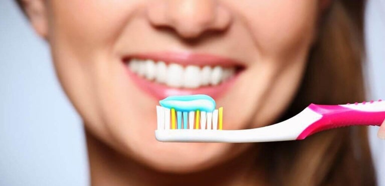 Качественное очищение поверхности зубов