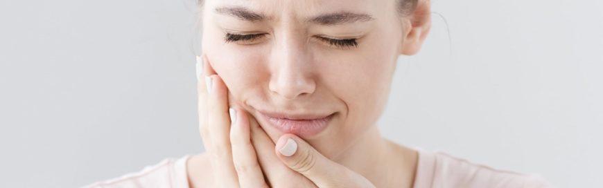 Почему болит зуб после пломбирования каналов