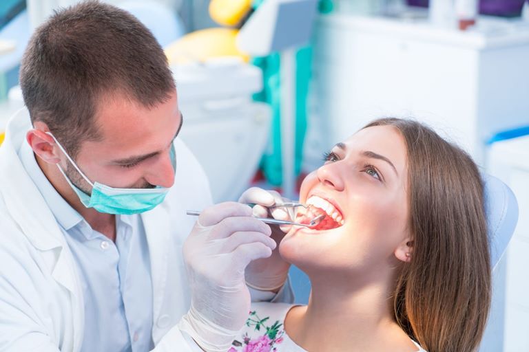 Диагностика при выпадении зубов у взрослого
