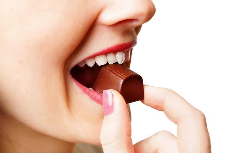 10 плохих привычек для зубов