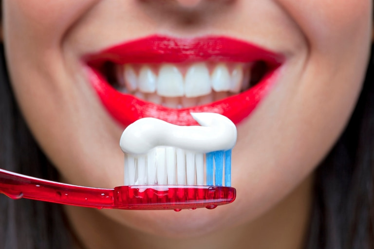 усиленные требования после отбеливания зубов предъявляются только к продуктам