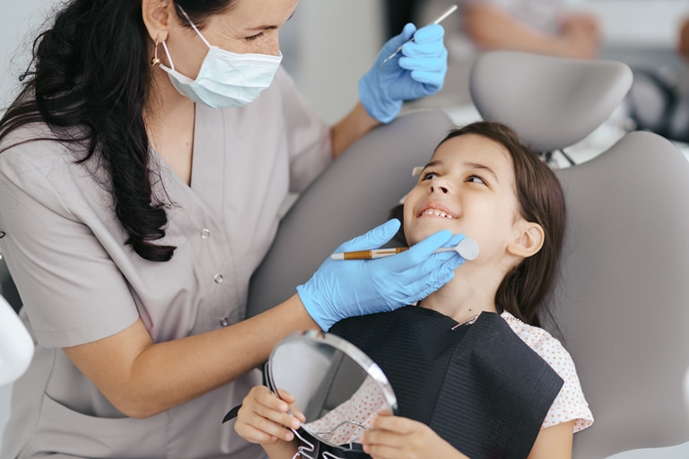 какой возраст ребенка подходит для наращивания зубов