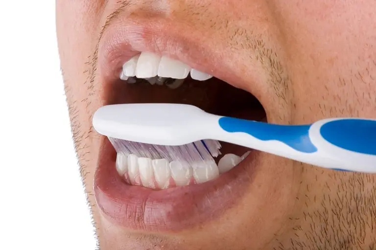 правильная техника чистки зубов
