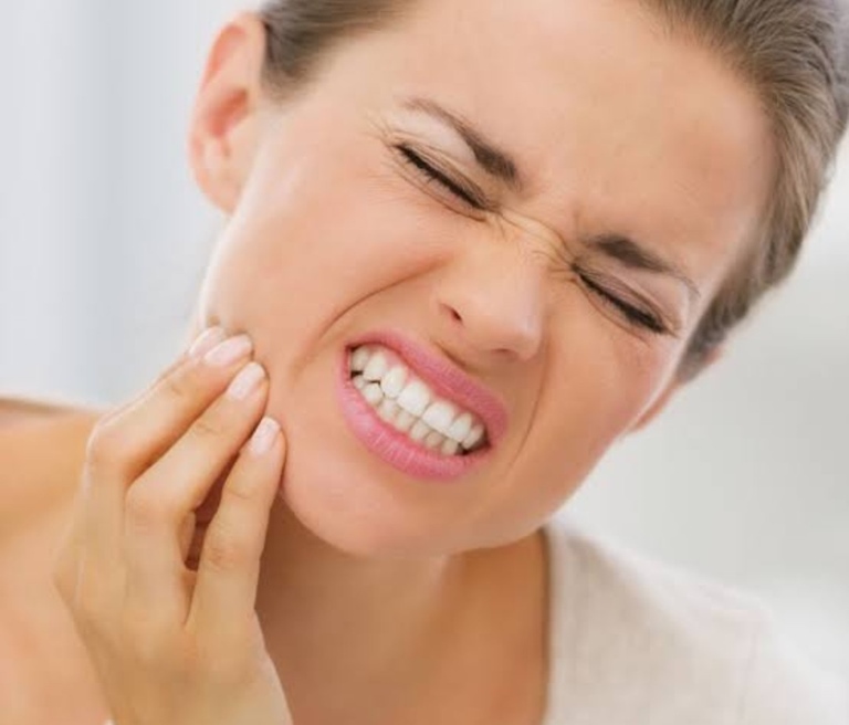 Возможные последствия резекции верхушки корня зуба