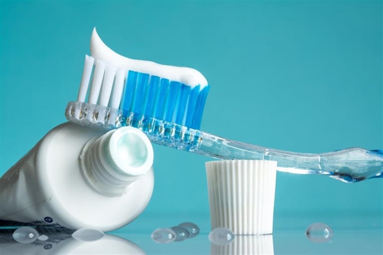 действительно важные метки на тюбике зубной пасты